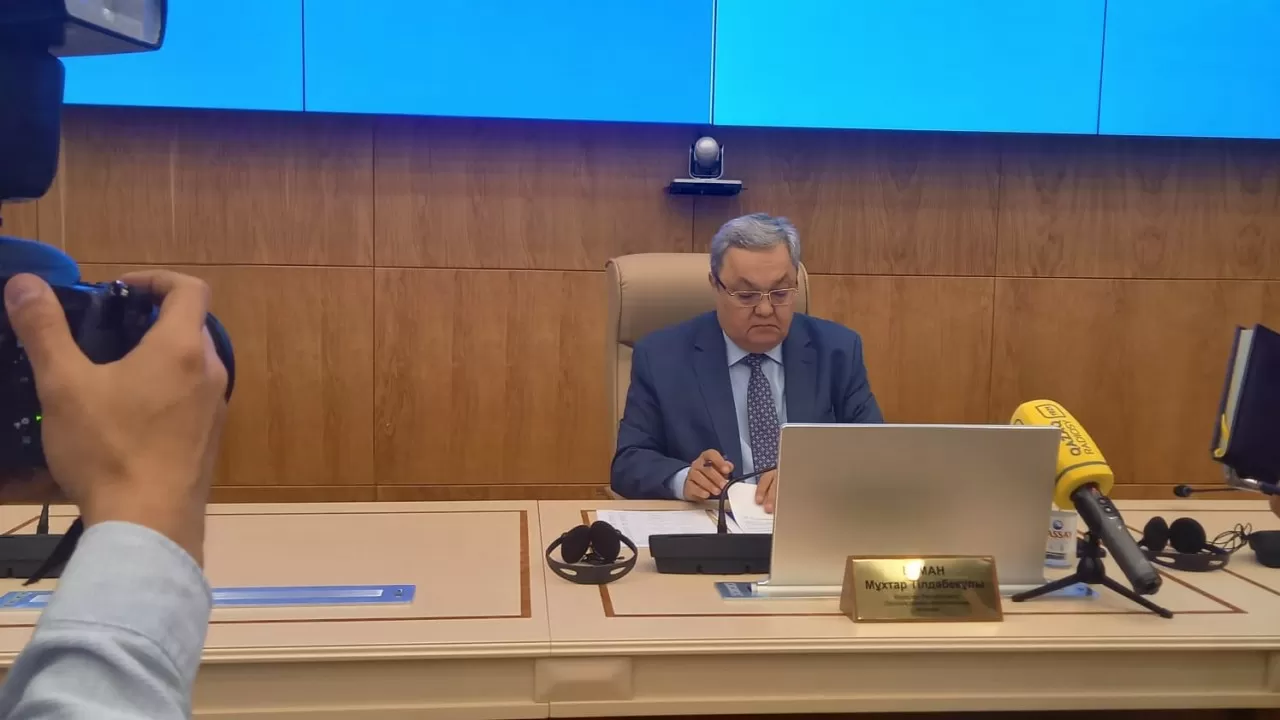 20:00: почти 8 млн казахстанцев отдали свои голоса на референдуме  