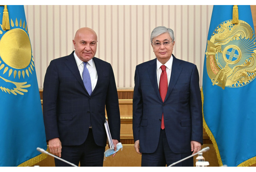 Мемлекет басшысы Yildirim Holding компаниялар тобының президентін қабылдады  
