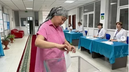 В день референдума в Атырау родилось пятеро детей