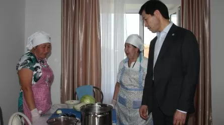 В Уральске решили научить инвалидов жизни обычных людей