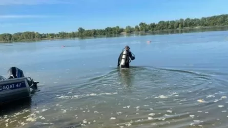 В Павлодаре водолазы ищут тело гражданина Китая