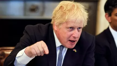 Джонсон отрицает возможность вовлечения Британии в войну из-за Украины