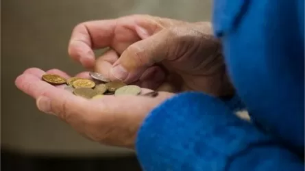 Почему бедные меньше доверяют политикам