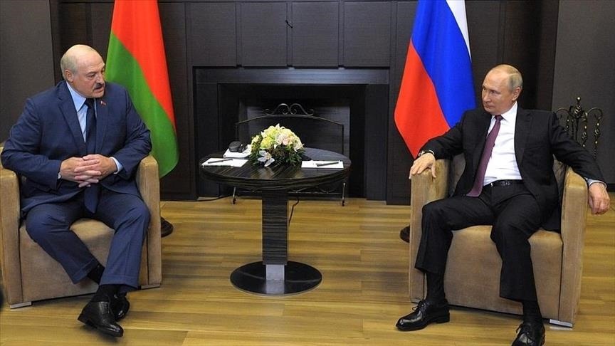 Путин мен Лукашенко Калининград төңірегіндегі жағдайды талқылады 