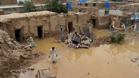 Пәкістанда су тасқыны 77 адамның өмірін қиды