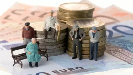 Участницы движения за снижение пенсионного возраста намерены собрать миллион подписей