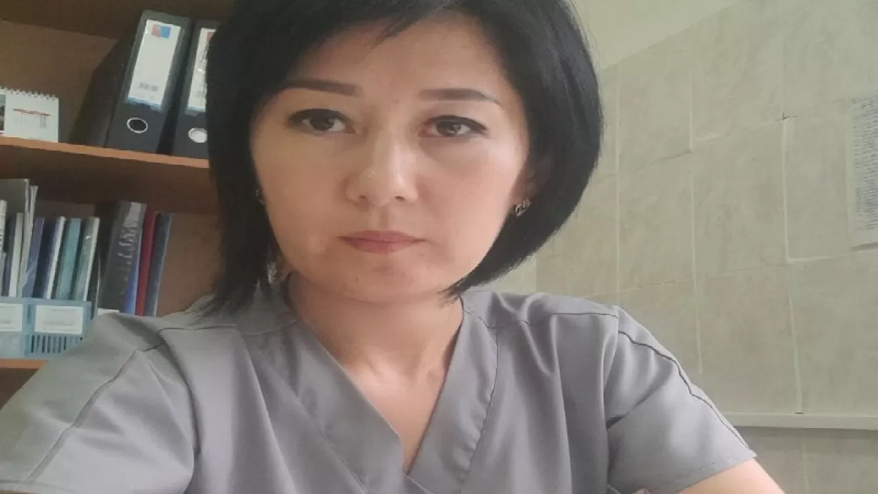 Медсестра из ЗКО обвинила руководство в фальсификации вакцинации от КВИ