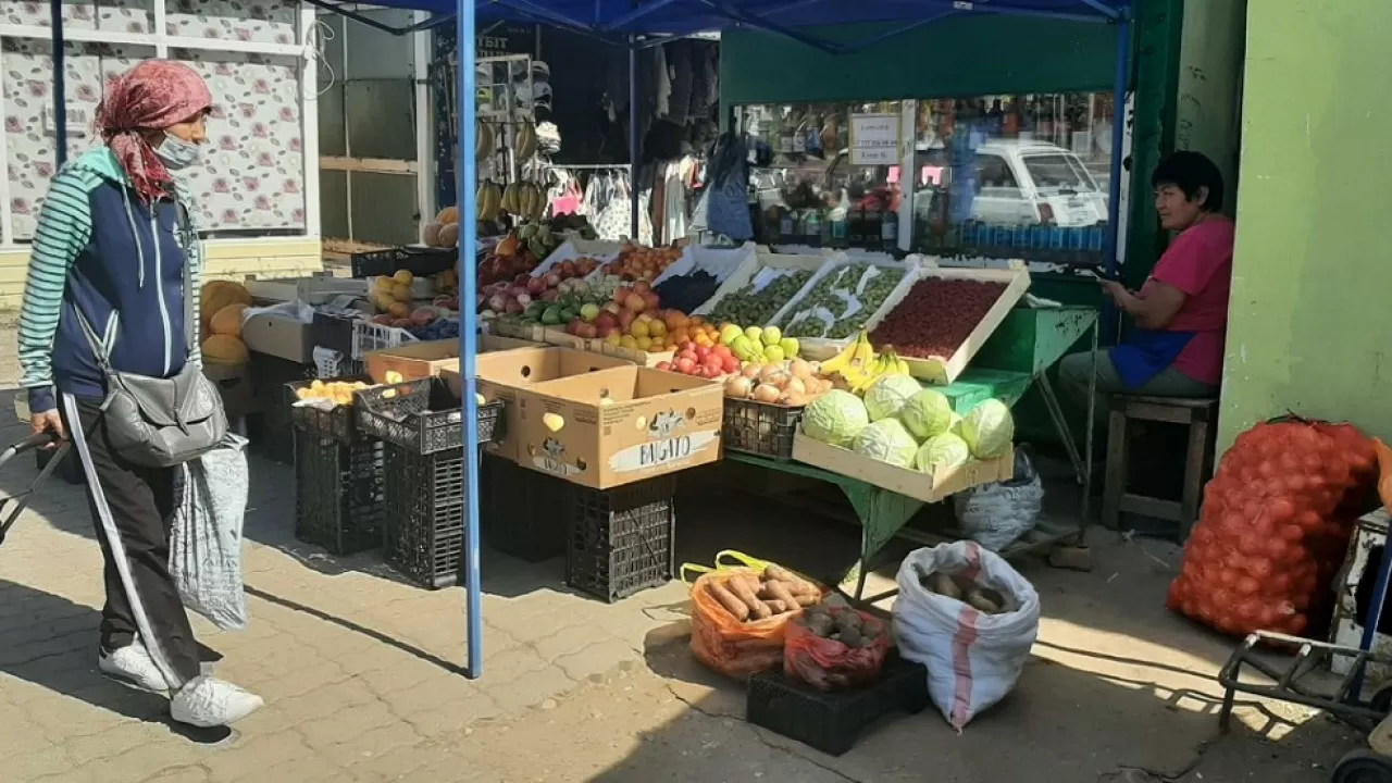 Цены на продукты питания в Усть-Каменогорске "поймали тишину"