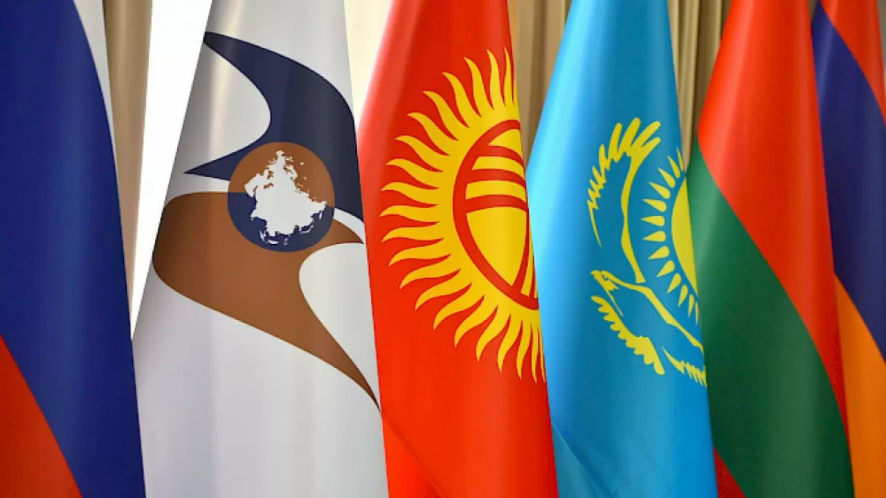 Әлихан Смайылов Қырғыз елінде өтетін Еуразиялық үкіметаралық кеңестің отырысына қатысады 