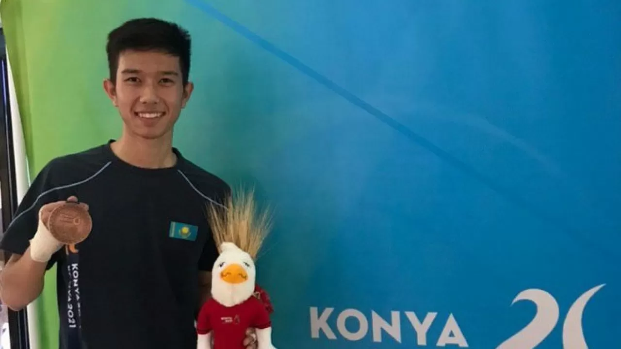 Казахстанский таеквондист завоевал бронзу на Играх исламской солидарности