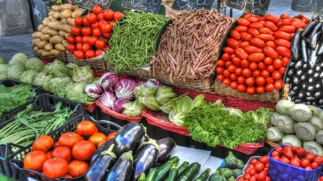 500 тонн дешевых продуктов питания привезли в Нур-Султан