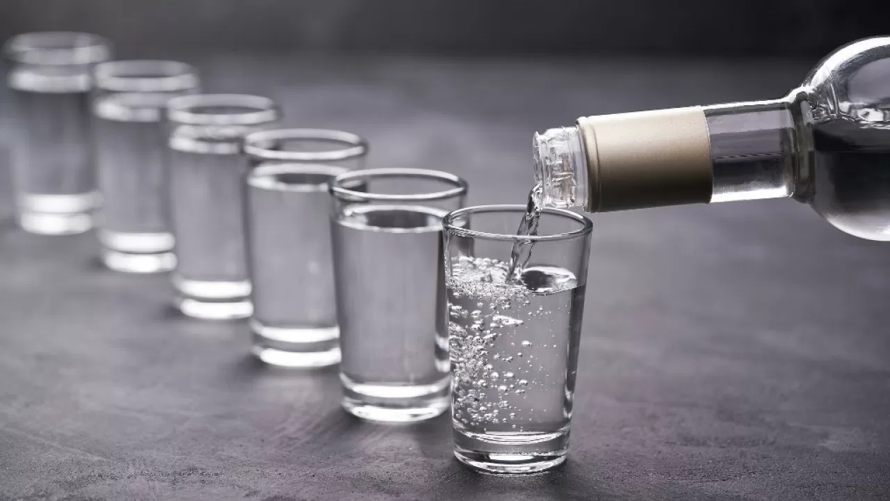 Казахстан увеличил поставки водки в Россию