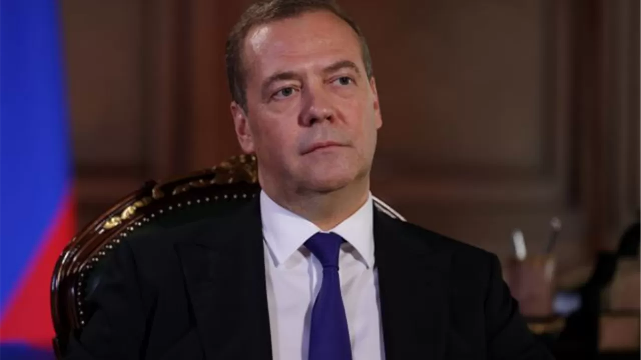 Медведев оправдал войну с Грузией и назвал Украину "Малороссией"