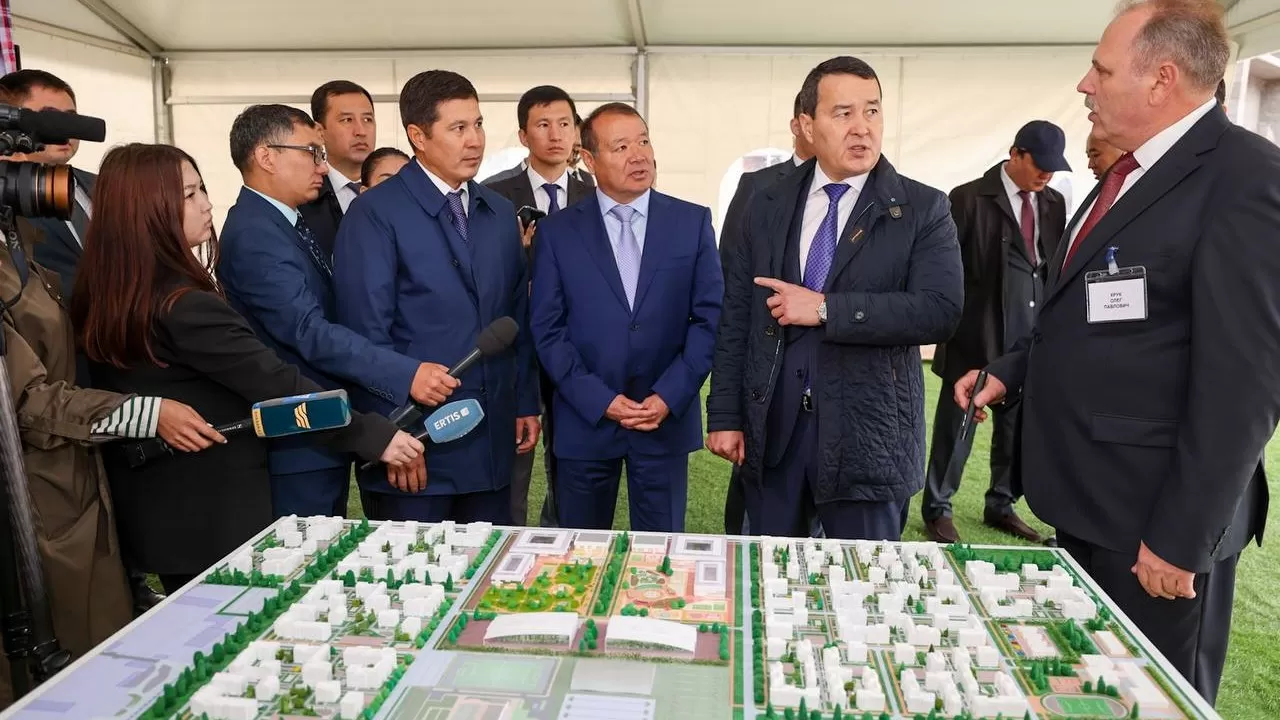 Акимату Павлодарской области необходимо приложить все усилия по развитию жилищного строительства – Смаилов