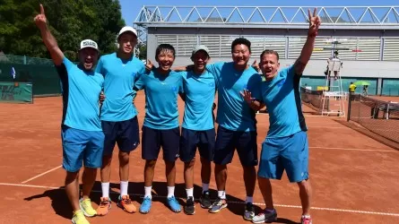 Сборная Казахстана пробилась в плей-офф юниорского ЧМ по теннису