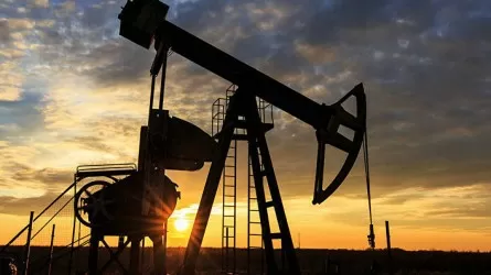 Нефть стабильна после роста накануне, Brent – 93,8 доллара за баррель