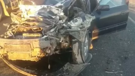 В ДТП погиб водитель седана на трассе Самара – Шымкент