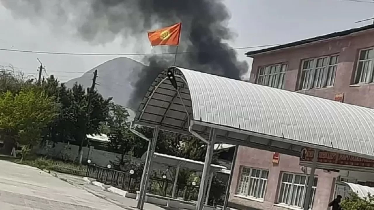 Столкновения на границе Таджикистана и Кыргызстана: стороны заявили о почти 100 погибших 