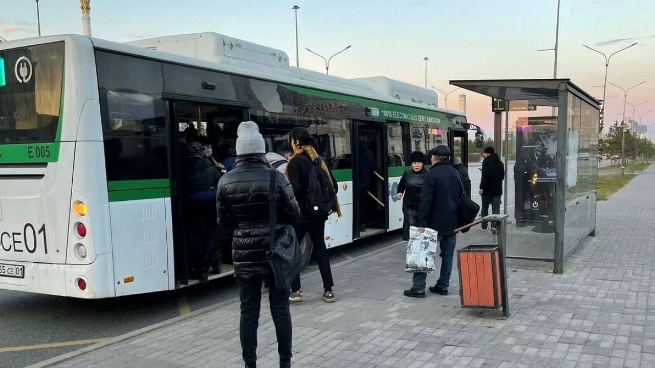 В полиции рассказали, насколько небезопасно ездить в автобусах Астаны