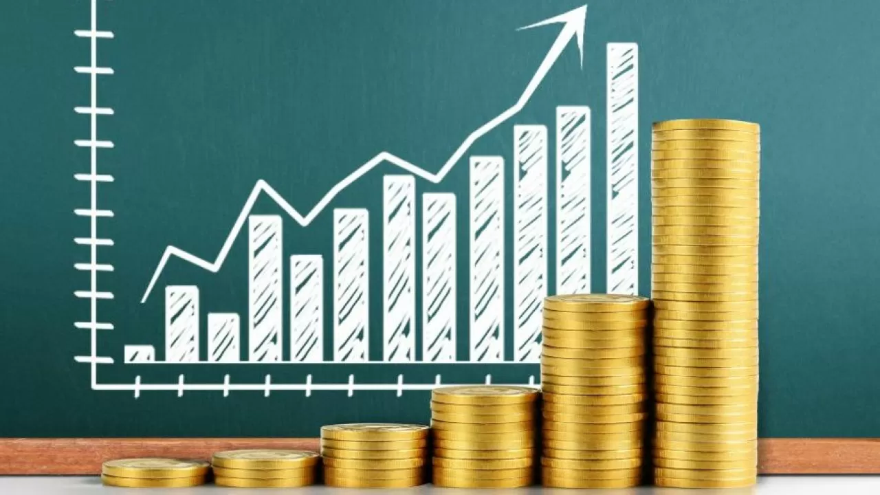 Реальные доходы казахстанцев снизились за год на 2,7%