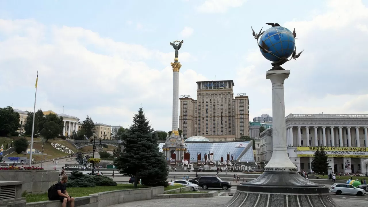Украина приостанавливает выплаты по госдолгу