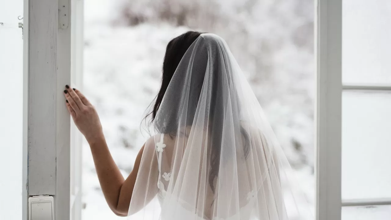 В Казахстане резко сократилось количество заключенных браков: сразу на 15% за год  