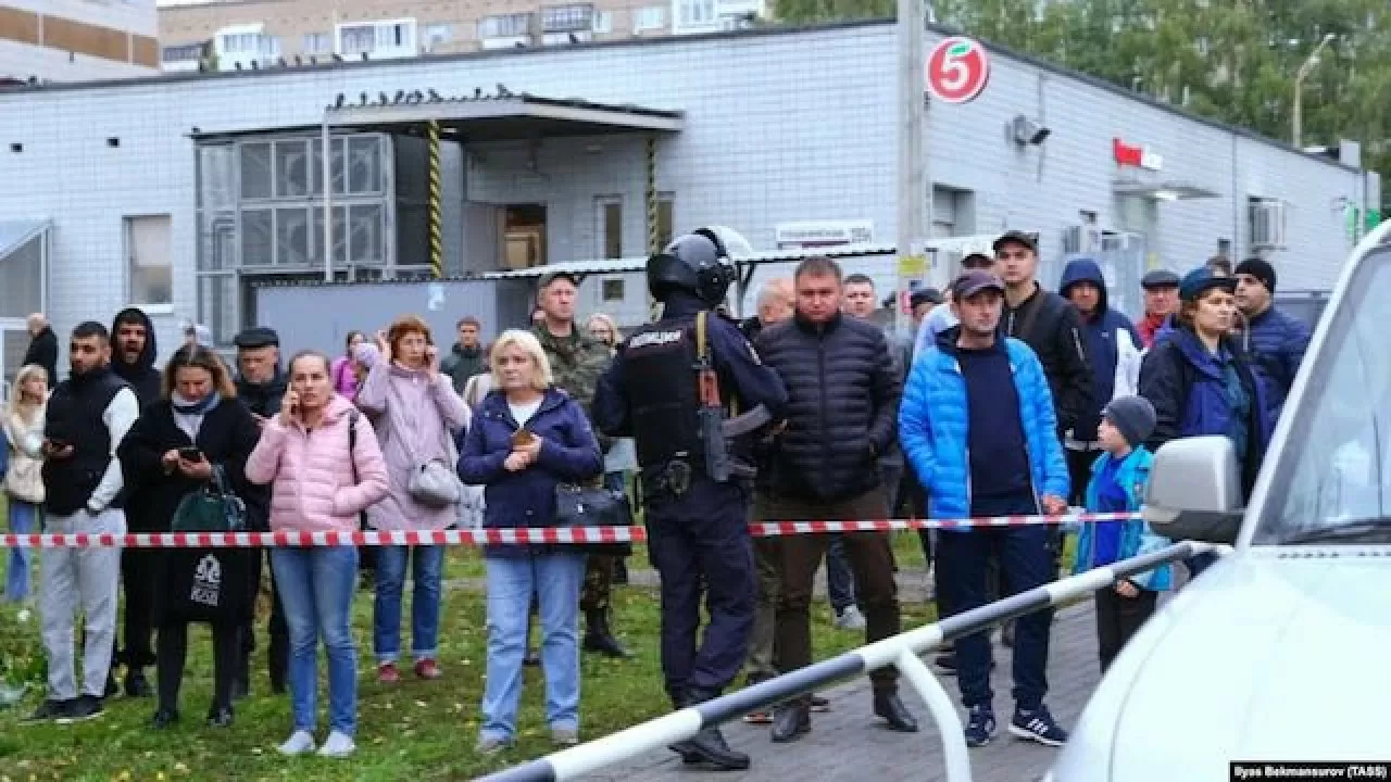 Ижевск мектебіндегі атыс құрбандарының саны артты