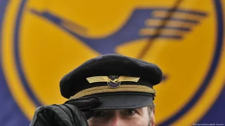 Пилоты немецкой авиакомпании Lufthansa готовятся к забастовке: их не устраивает зарплата  