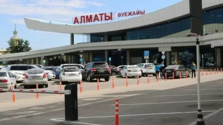 На полтора часа задержались вылеты из Алматы из-за сбоя Интернета