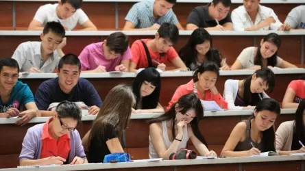 Колледжи Казахстана поставили рекорд – 125 тысяч образовательных грантов