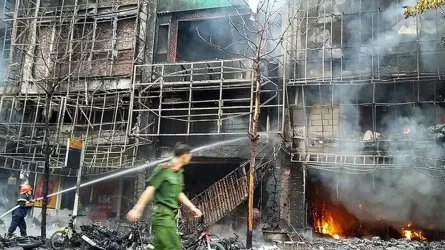 Страшный пожар в караоке-баре унес жизни 10 человек во Вьетнаме  