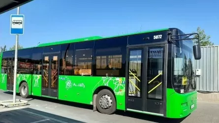 Автобусы в Алматы сходят с маршрутов по 300 раз в день