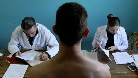 Кто в Казахстане может получить отсрочку от службы в армии?