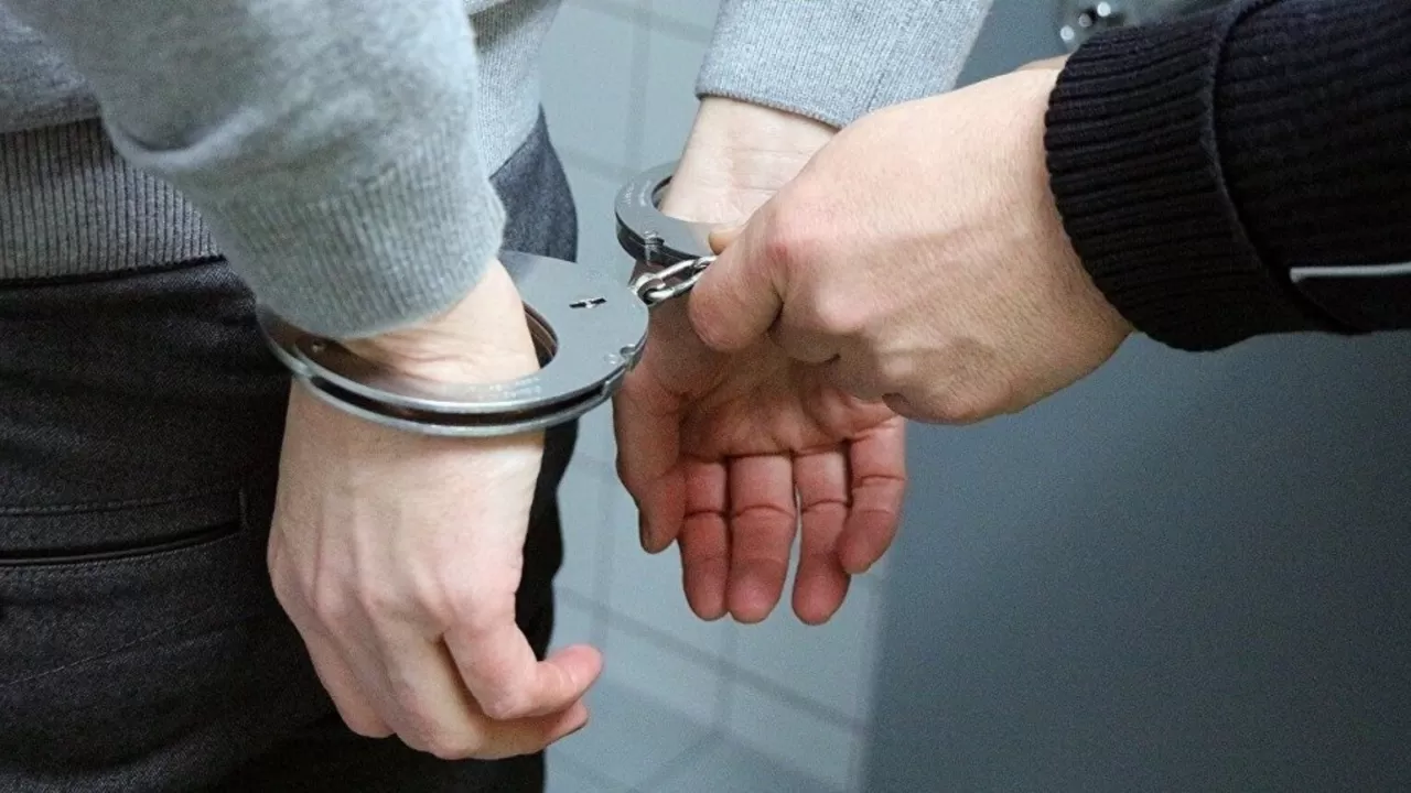 В Астане за день задержали пятерых человек за реализацию и хранение наркотиков