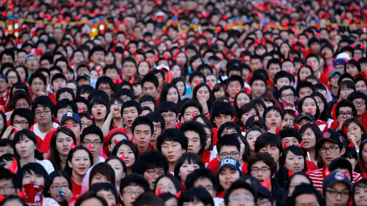 Впервые за 60 лет сократилось население Китая: на 850 тыс. человек  
