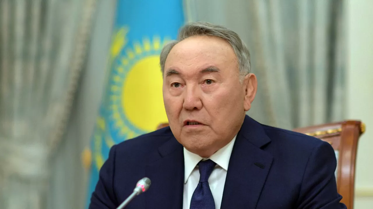 Нұрсұлтан Назарбаев "Құрметті сенатор" атағынан айырылды