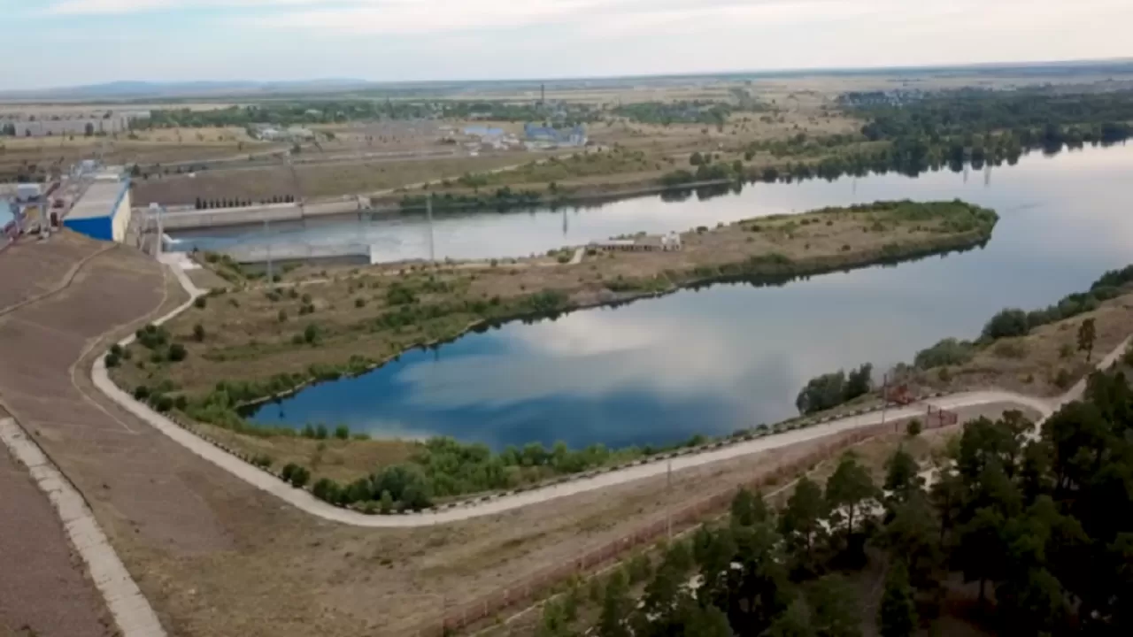 Өскемен және Шүлбі ГЭС-терінің мемлекетке тиесілі үлесі "Самұрық-Қазына" қорына берілді