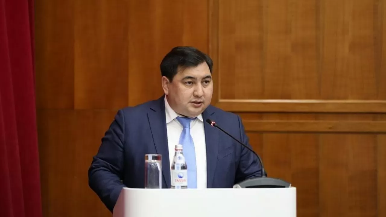 Досье: Жазыкбаев Дархан Медегалиевич