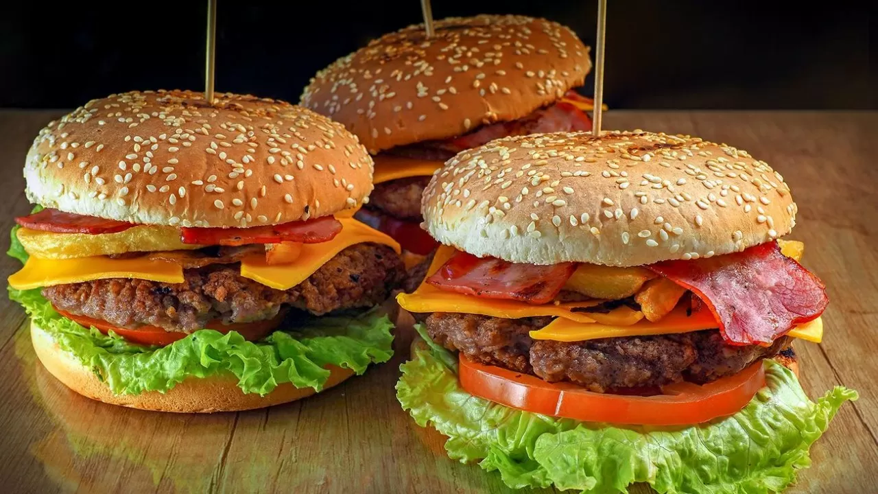 "Вкусно – и точка" вместо McDonald’s в Казахстане не будет 