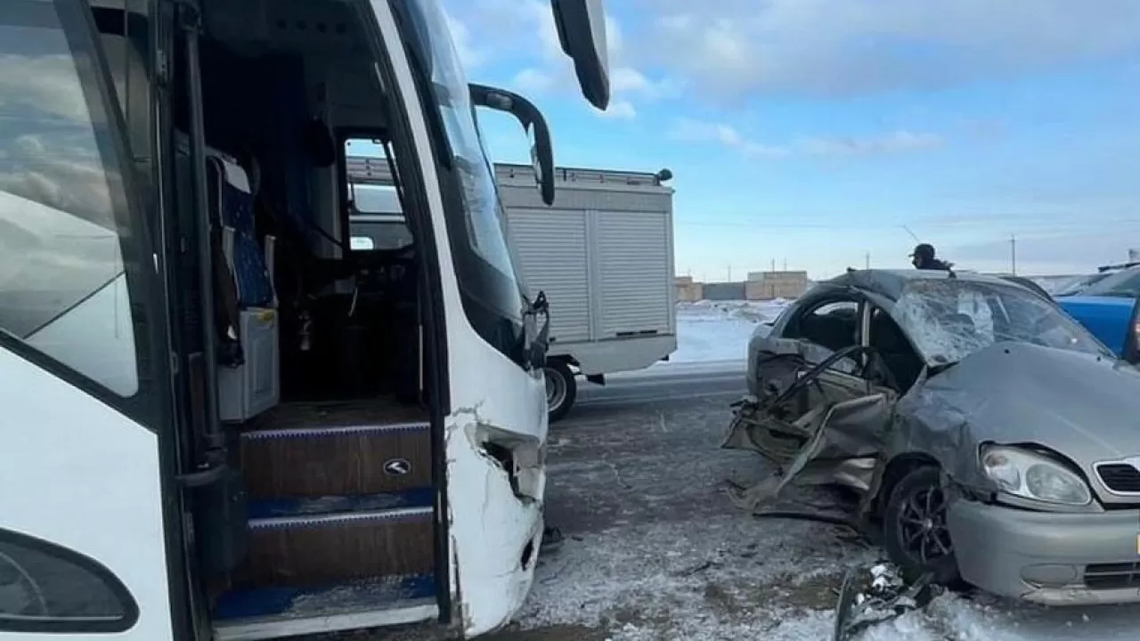 Көктайғақ: Маңғыстауда жол апатынан 3 адам көз жұмды