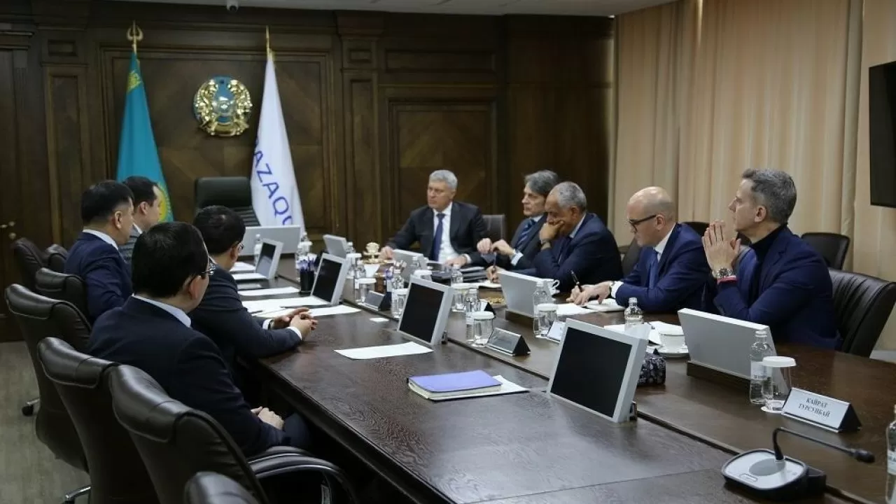 QazaqGaz және Eni қайта өңдеу бағытында серіктестік орнату жайттарын талқылады