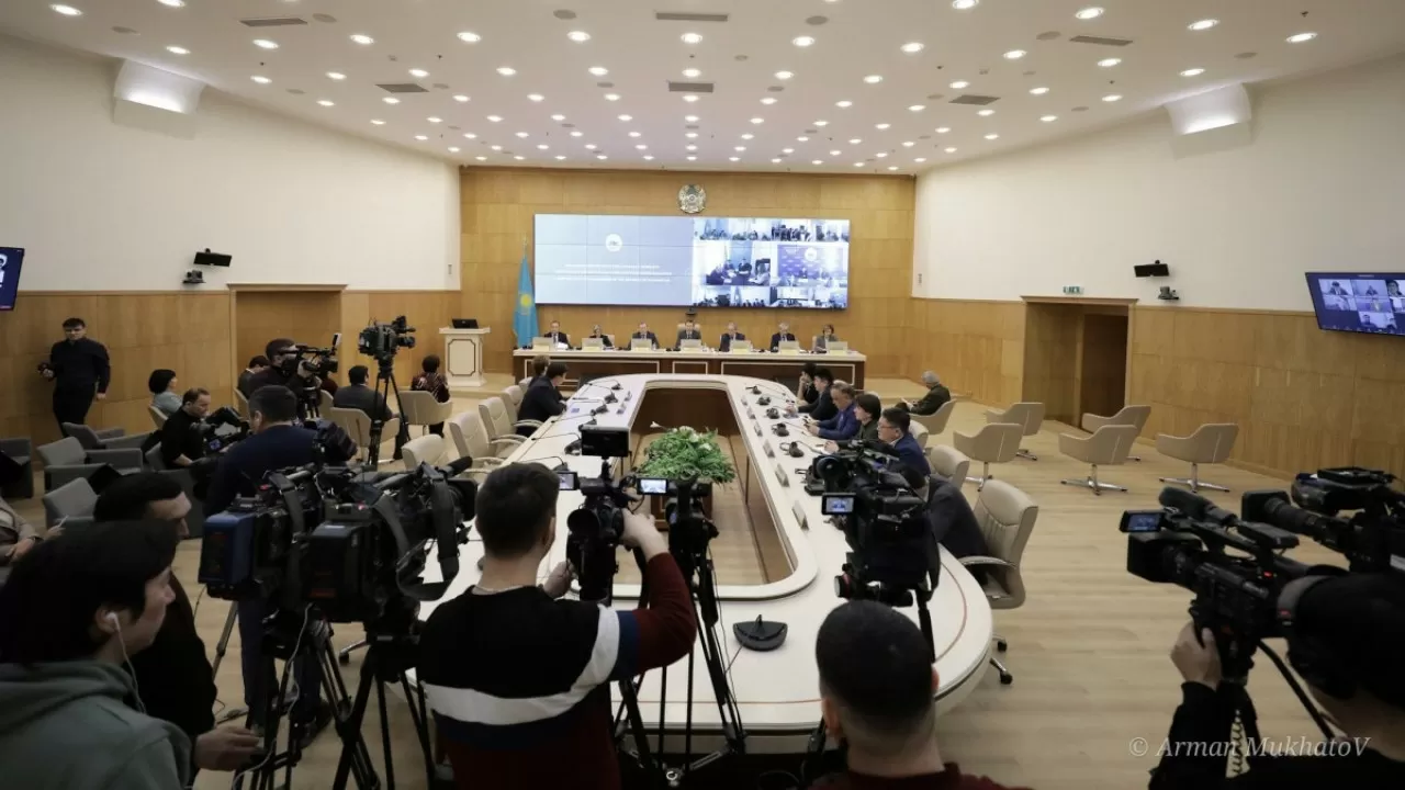 Еліміздің бас санитары сайлау кезінде бетперде тағуды ұсынды