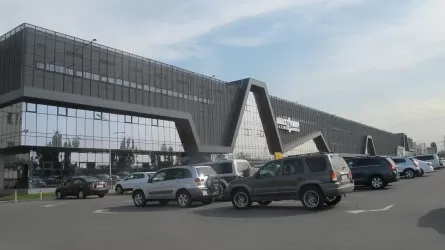 Алматыда сауда үйінен адамдар эвакуацияланды