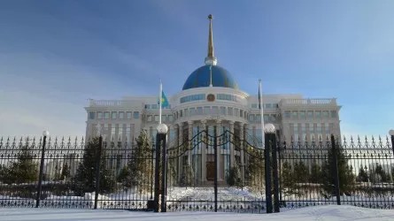 Президент Казахстана назначил ряд депутатов сената