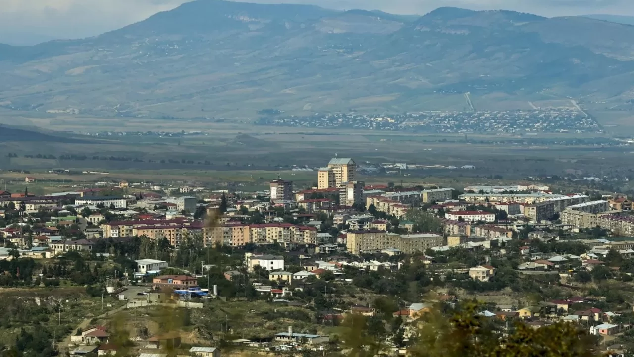 "Азат жерге ұлы көш": әзербайжандар Қарабаққа қайта қоныстана бастады