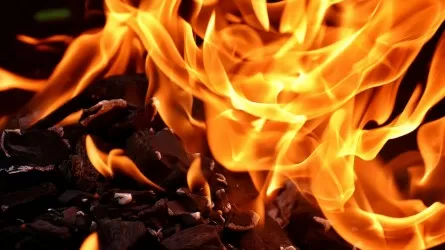 Пожар во время блэкаута: 72-летняя женщина погибла в Астане