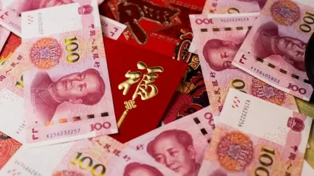 Китайский юань вырвался на второе место в расчетах через SWIFT