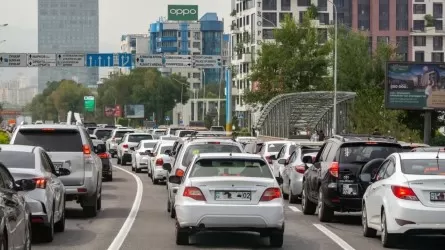 Сотни тысяч водителей задолжали за транспортный налог в Казахстане 