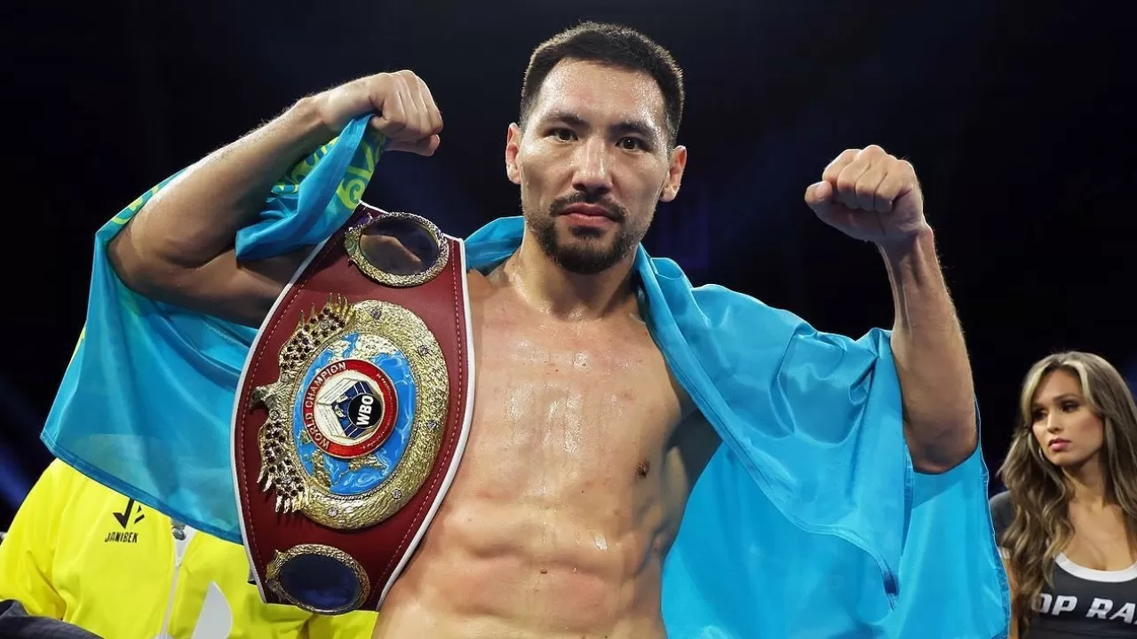 Жәнібек Әлімханұлы WBO және IBF нұсқалары бойынша әлем чемпионы атанды 