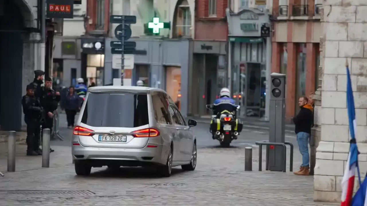 Француз полициясы терроризмге қарсы күрес аясында ресейліктерді ұстады